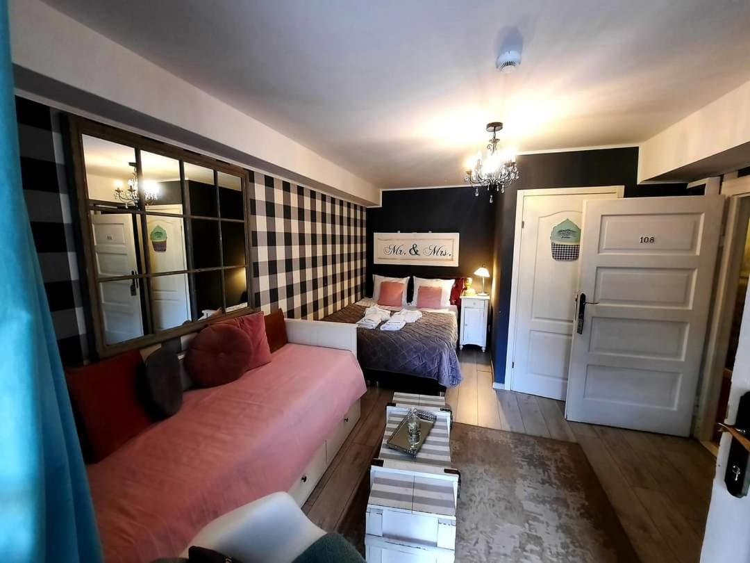 Fregata Bed and Breakfast Zagórze Śląskie Buitenkant foto